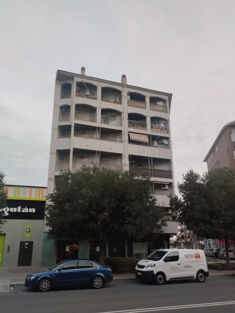 Wohnung mit Aufzug zum Verkauf in Calle José Salarrullana 26