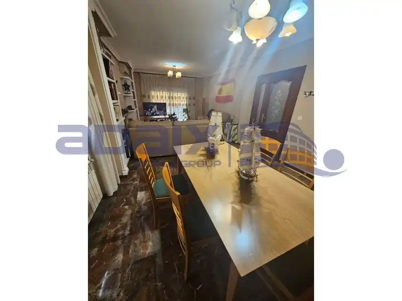 Casa adosada en venta en Puertollano