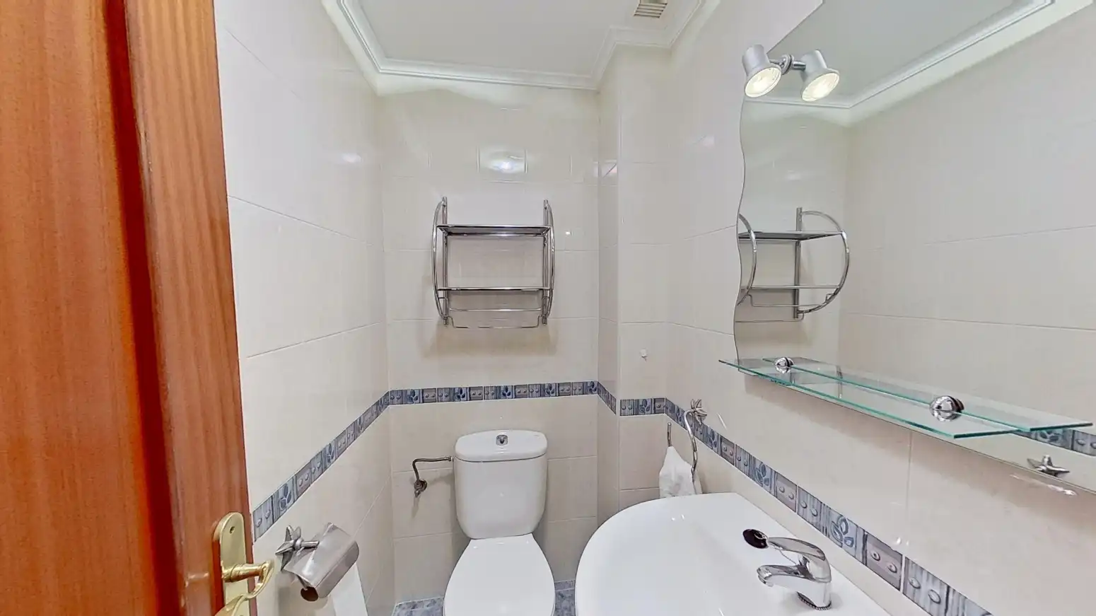 Bathroom of Flat for sale in Torrelavega   with Heating
