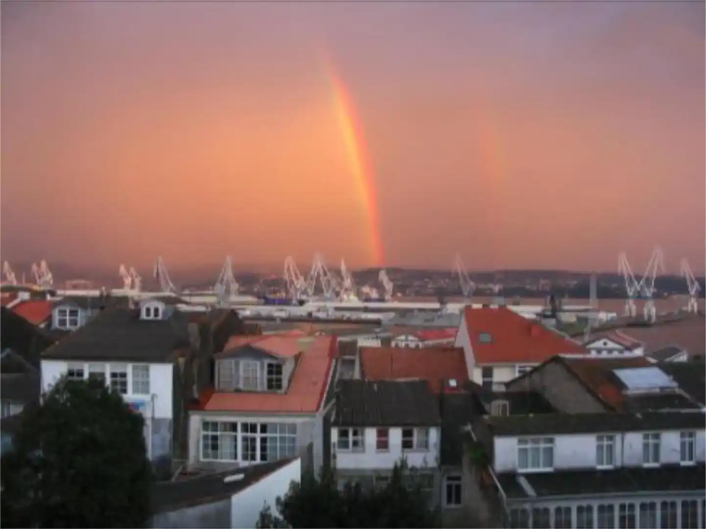 Vista exterior de Casa adosada en venta en Ferrol Vello - Puerto