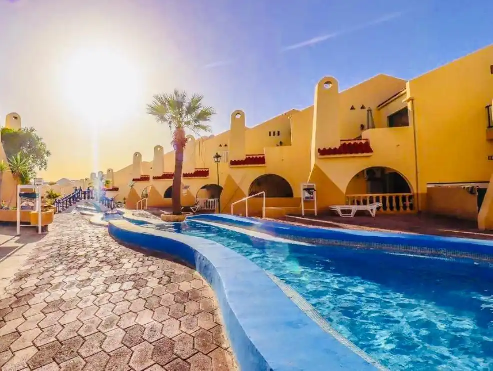 Bajo con piscina en venta en Avenida Ernesto Sarti, imagen 18