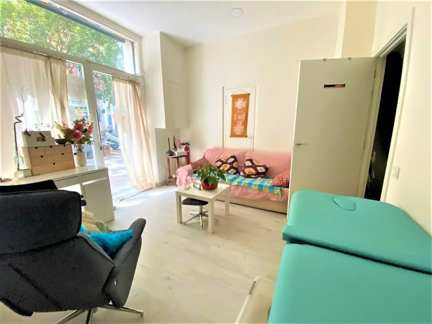 Business premises for transfer in Eixample, imagen 4