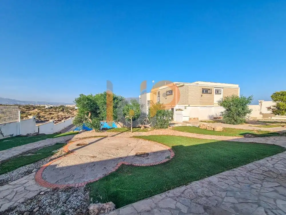 Jardín de Casa o chalet en venta en Águilas con Aire acondicionado, Jardín privado y Trastero