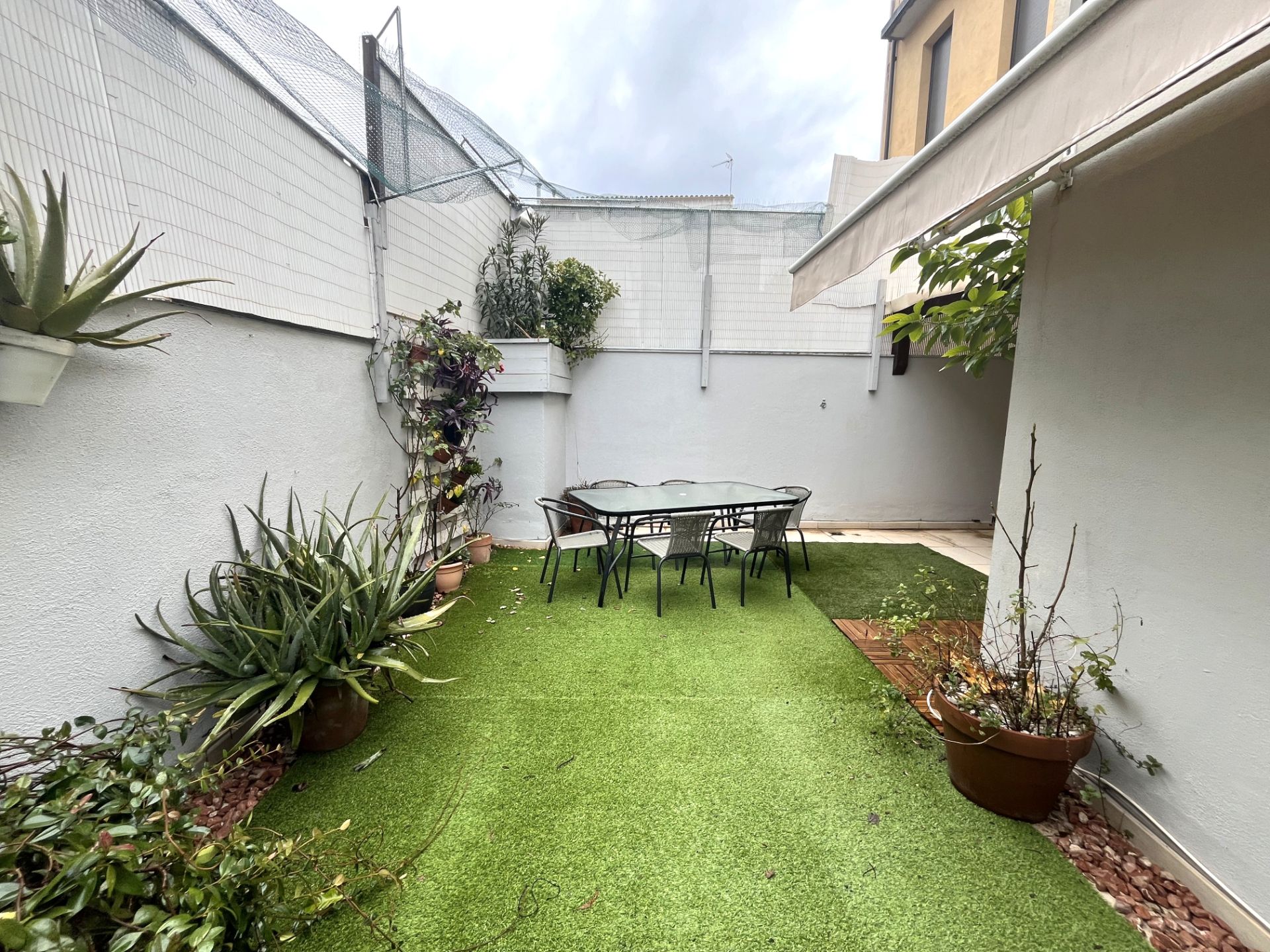 Terrassa de Dúplex en venda en Salt amb Aire condicionat, Calefacció i Jardí privat