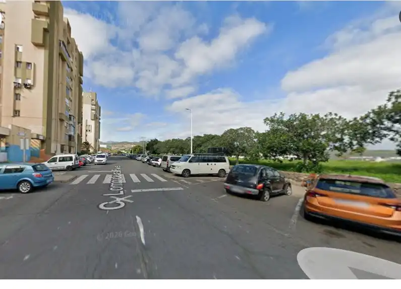 Vista exterior de Piso en venta en Telde