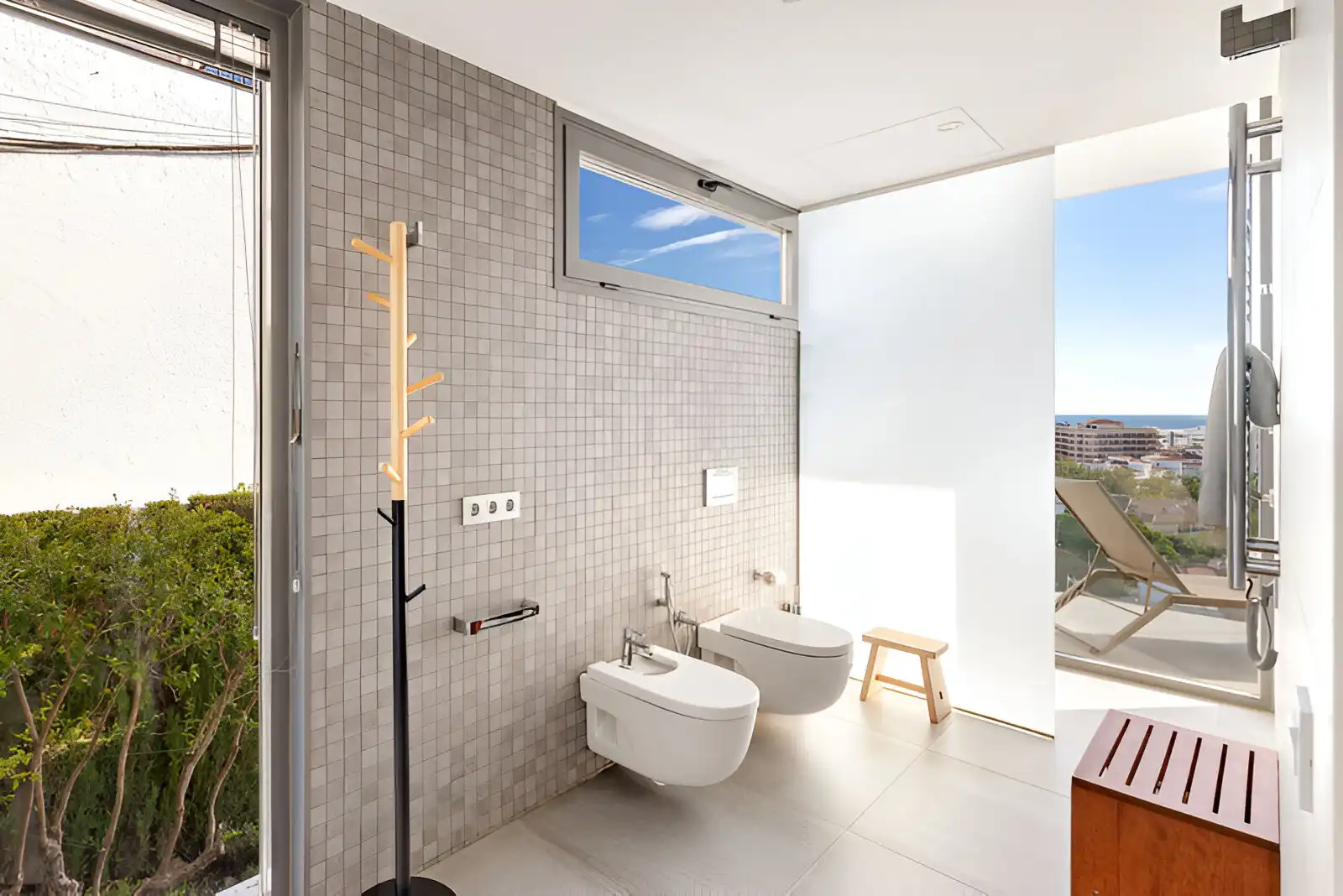 Bathroom of Houses for sale in Torremolinos  with Air Conditioner, Private garden and Terrace