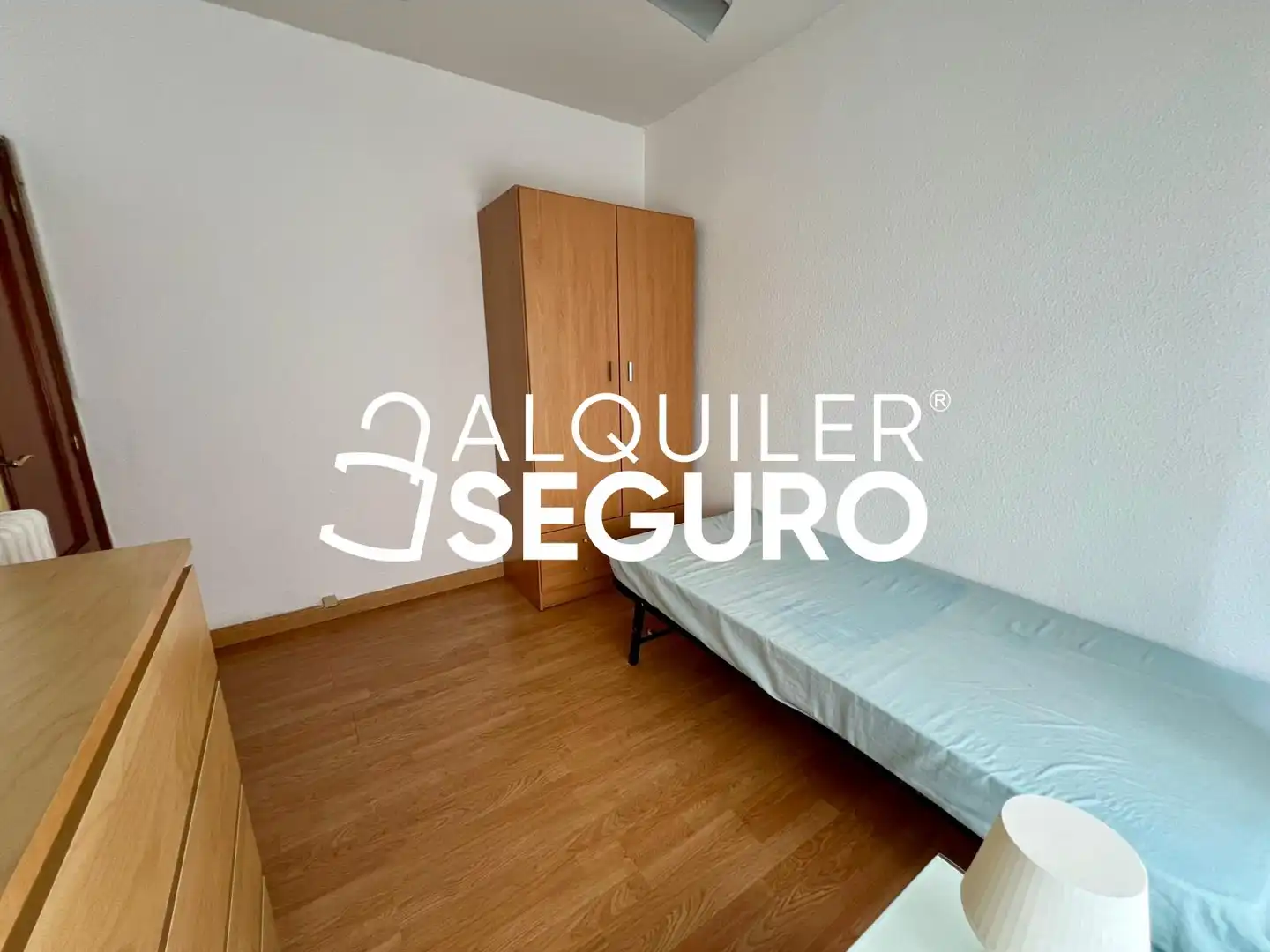 Dormitori de Pis de lloguer en Alcobendas amb Aire condicionat, Calefacció i Terrassa