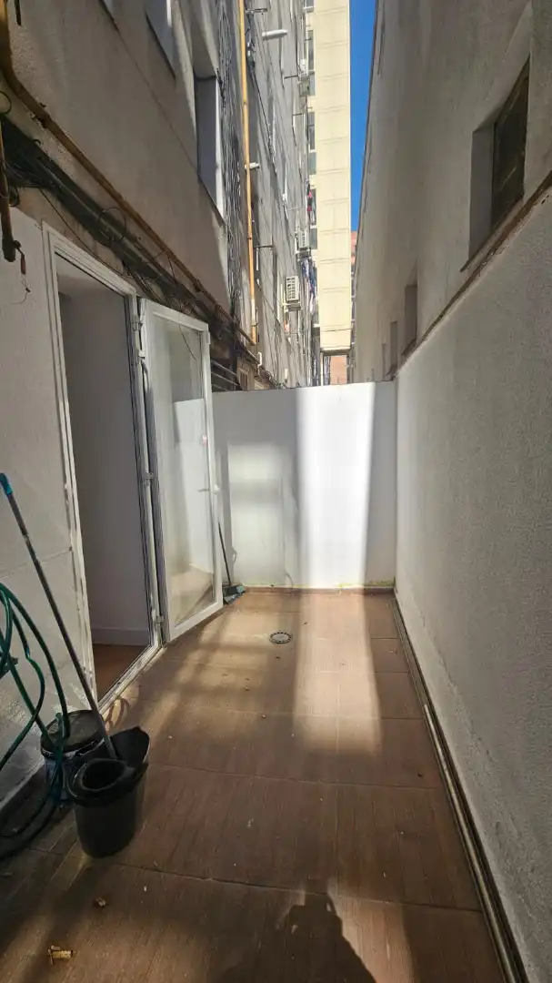 Terrassa de Pis en venda en Madrid amb Calefacció, Parquet i Moblat