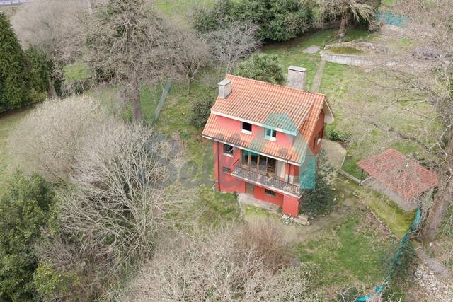 Casa-chalet en Venta en Caserio la Braña en Noreña