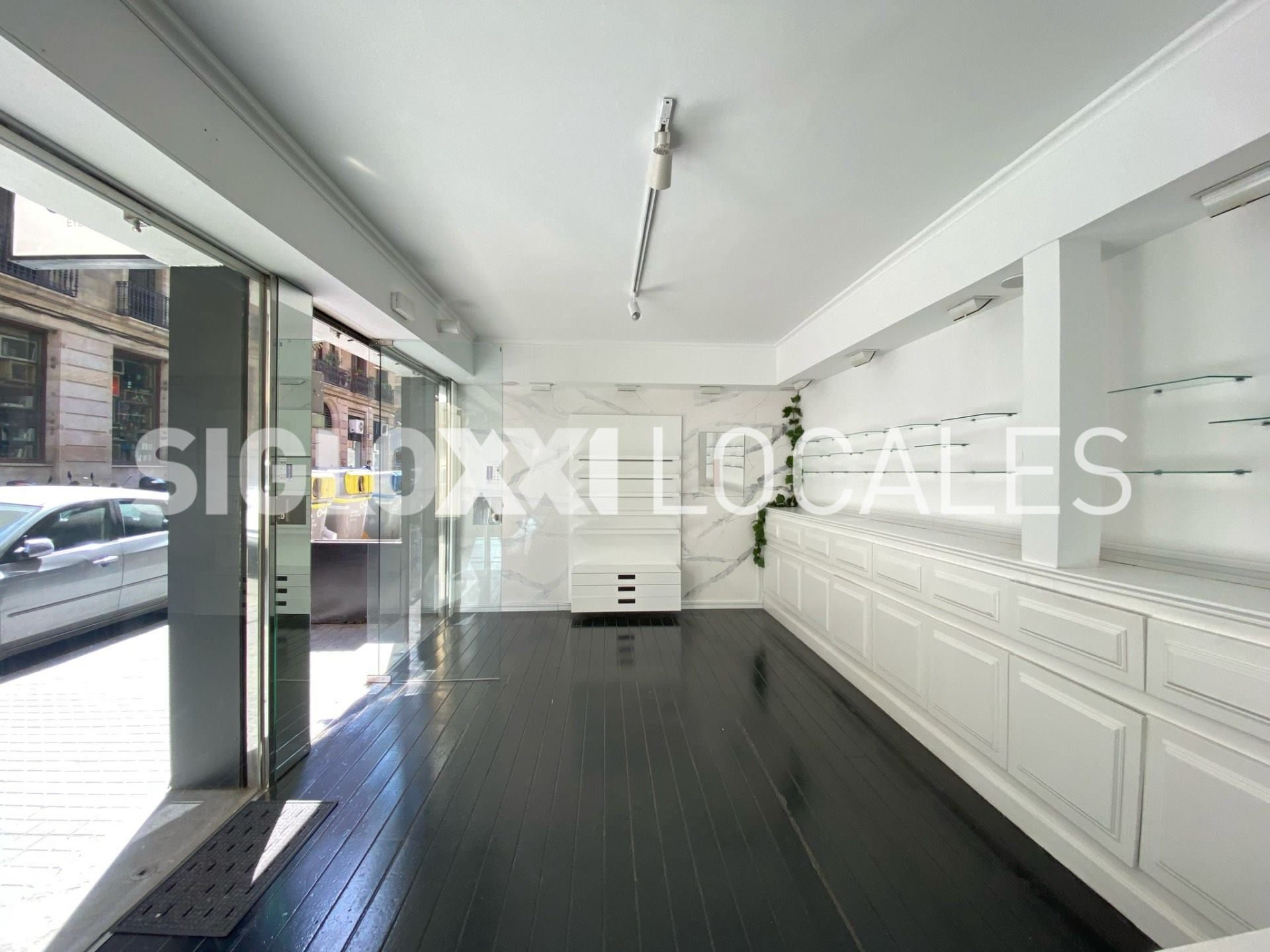 Premises to rent in  Barcelona Capital  with Air Conditioner