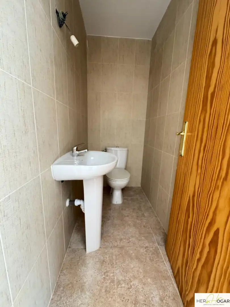 Baño de Piso en venta en Alameda de la Sagra con Calefacción