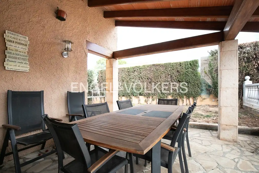 Terraza de Casa o chalet de alquiler en L'Eliana con Aire acondicionado, Calefacción y Jardín privado