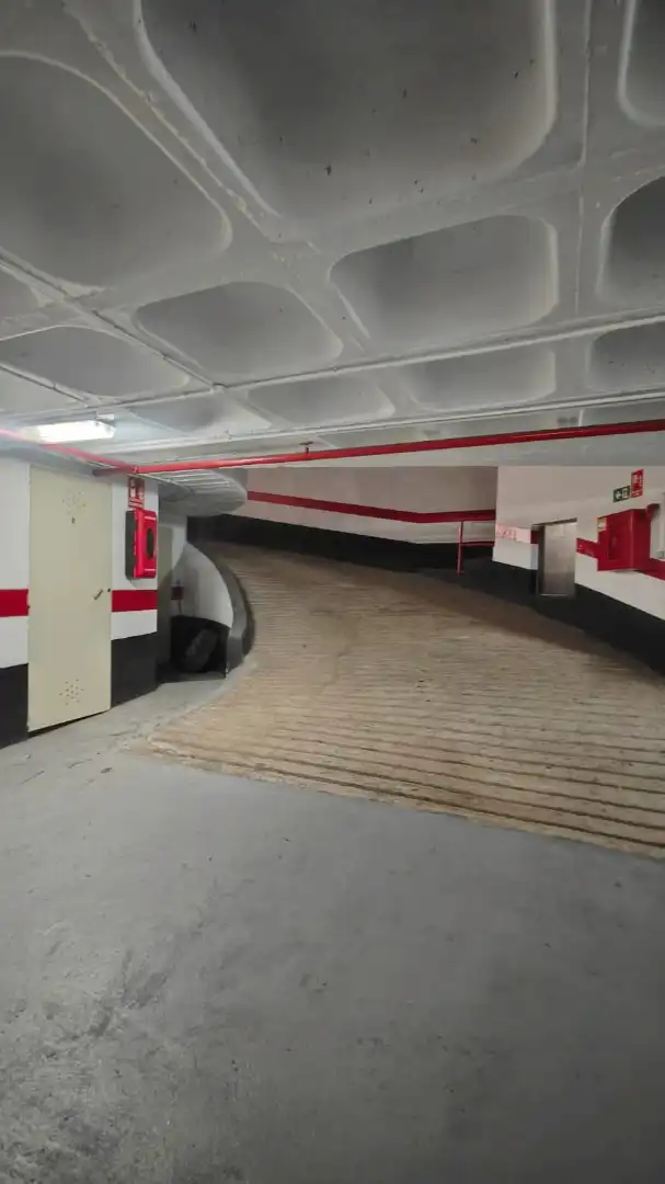 Parkplatz von Dachboden zum Verkauf in Santa Cruz de Tenerife mit Möbliert, Balkon und Internet