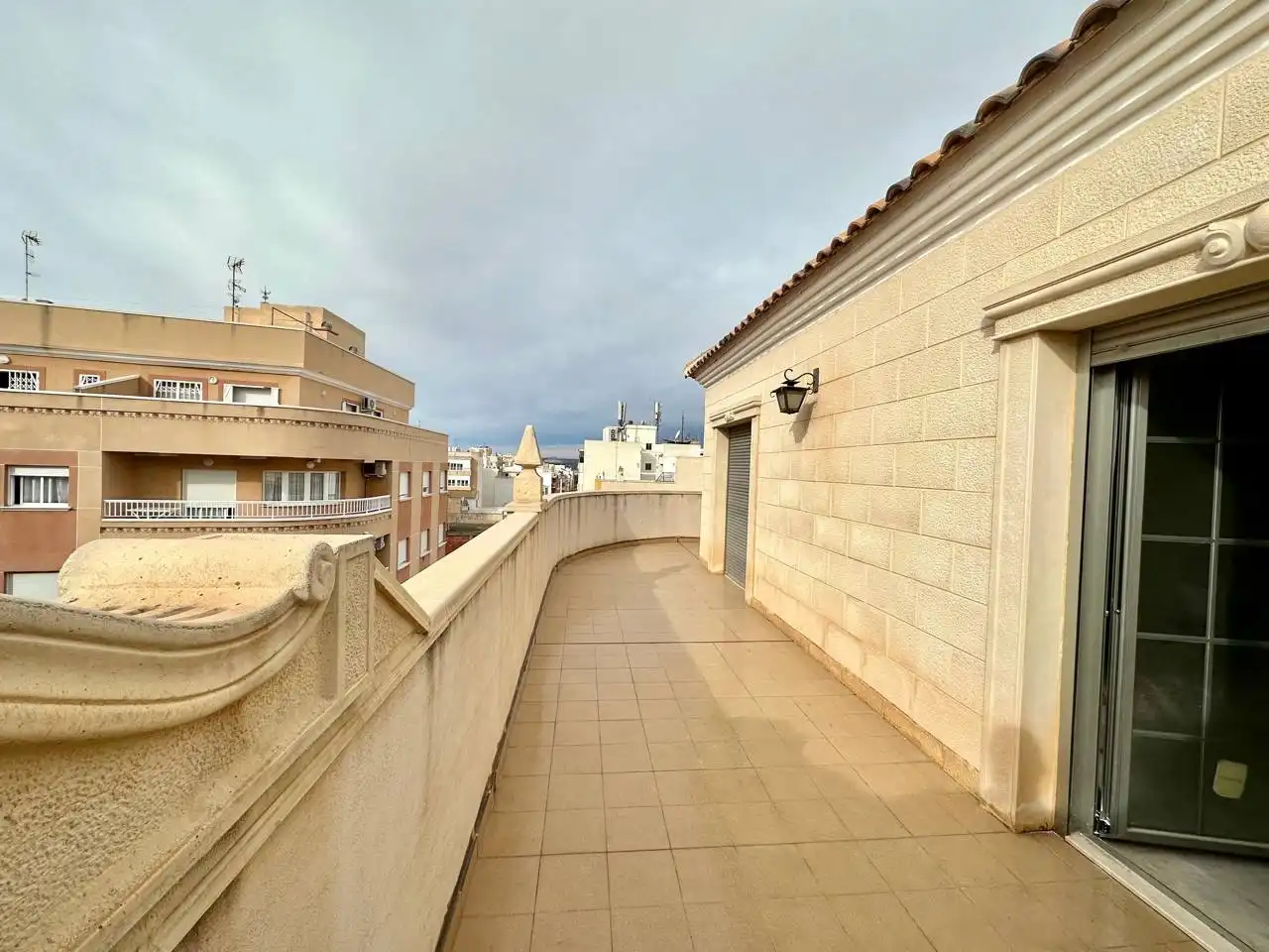 Àtic amb terrassa de lloguer a Centro, imagen 5