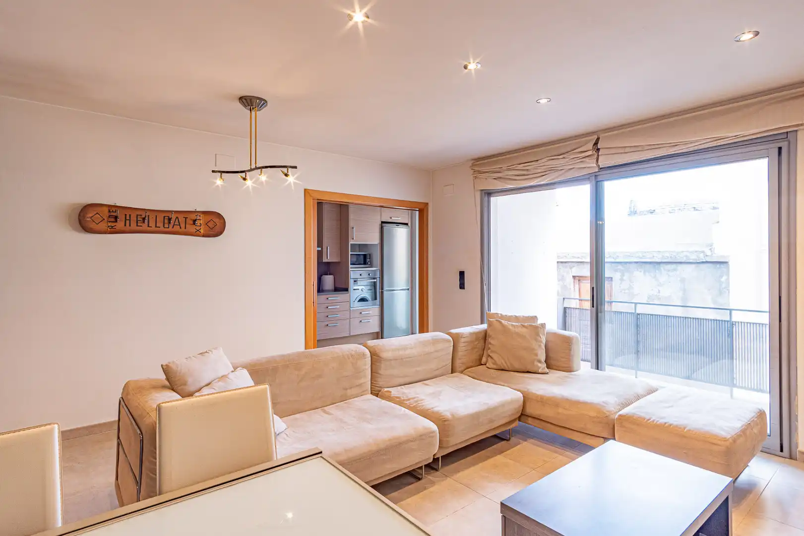 Wohnzimmer von Wohnung zum Verkauf in Llançà mit Klimaanlage, Heizung und Terrasse