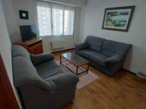 Living room of Flat to rent in Gijón   with Heating, Parquet flooring and Furnished