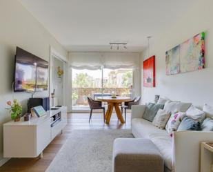 Living room of Flat for sale in Sitges  with Air Conditioner, Heating and Terrace