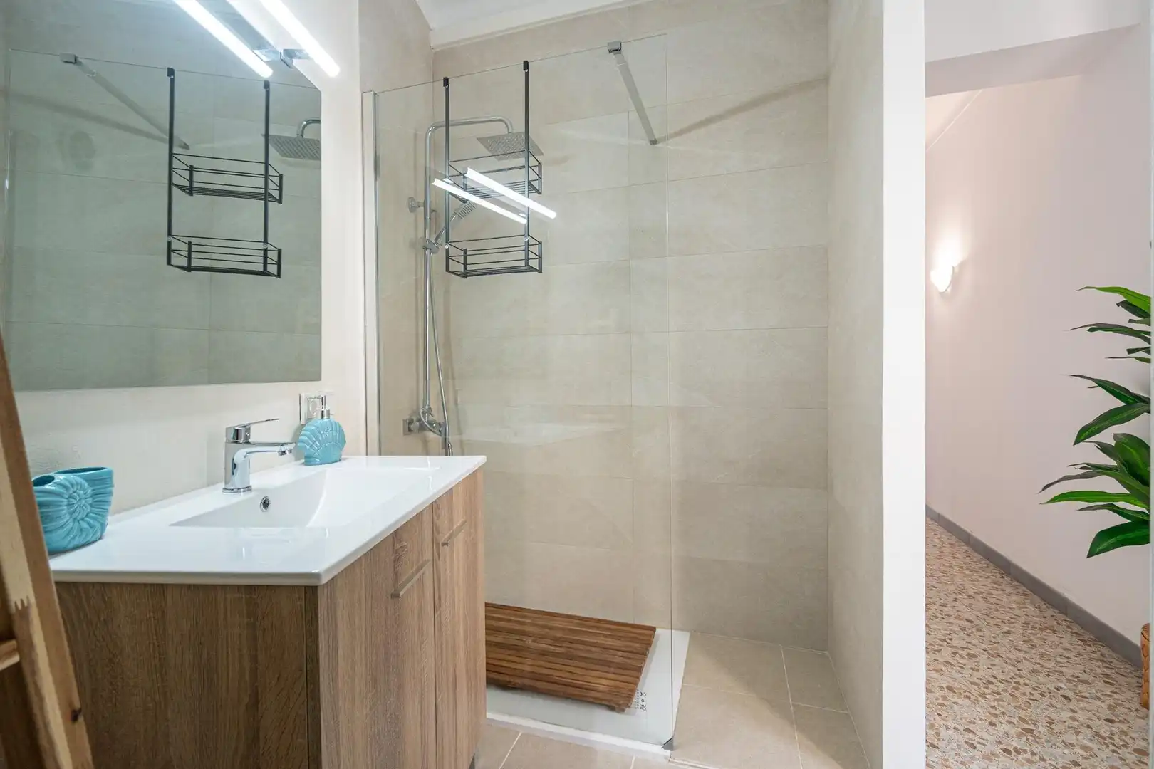 Bathroom of Attic for sale in Inca  with Heating, Balcony and Alarm