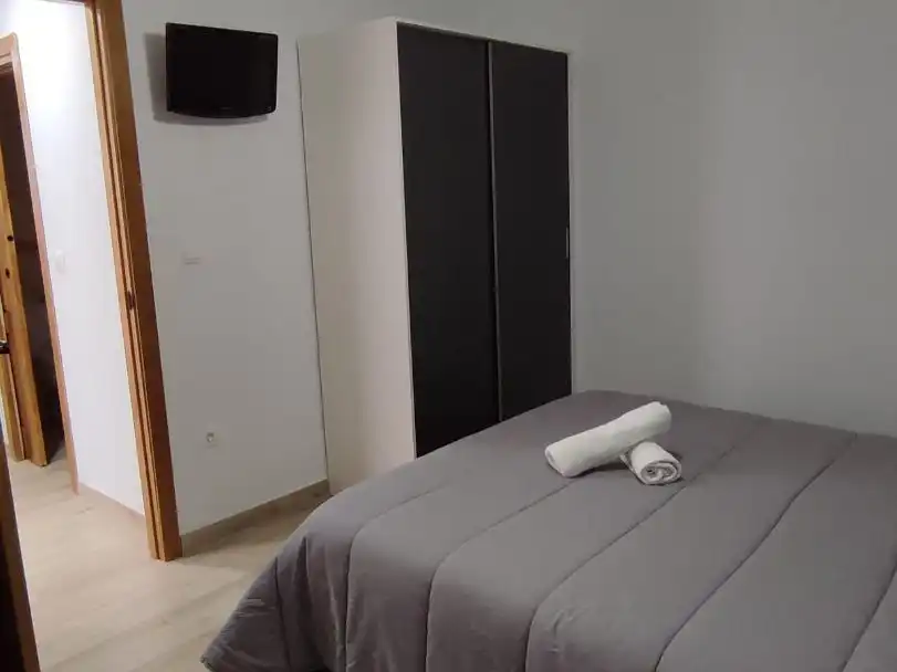Bedroom of Houses for sale in Cazorla  with Air Conditioner, Terrace and Balcony