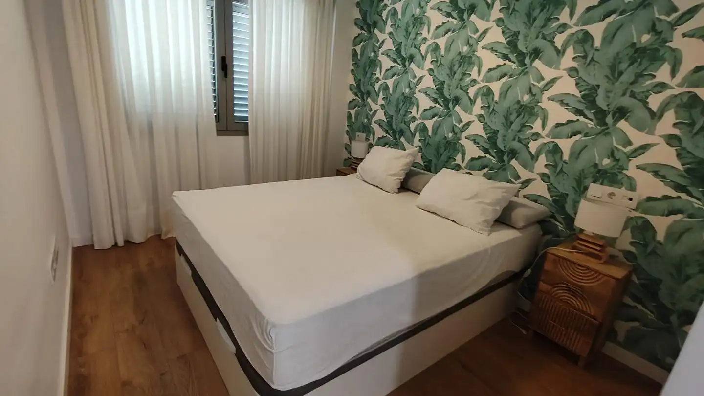 Bedroom of Ground floor for sale in Córdoba  with Air Conditioner, Terrace and Storage room