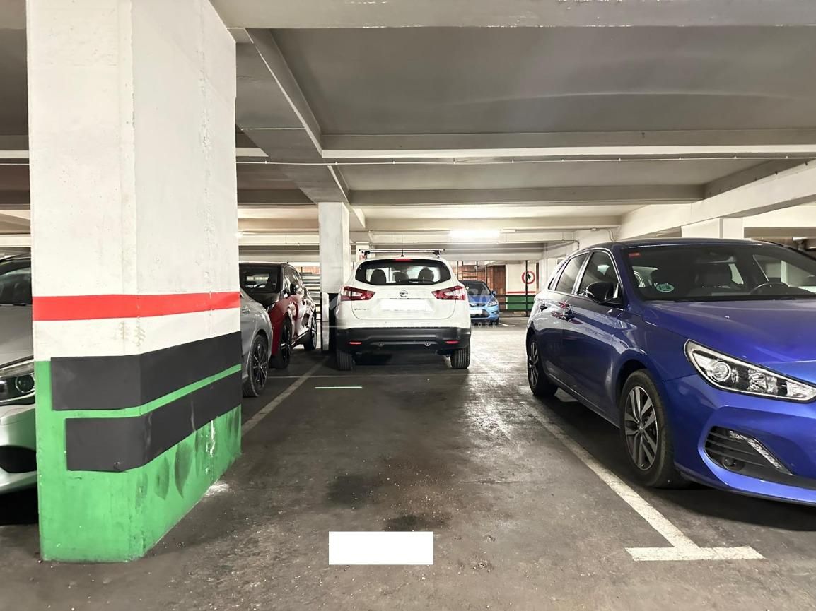 Aparcament de Garatge en venda en  Barcelona Capital