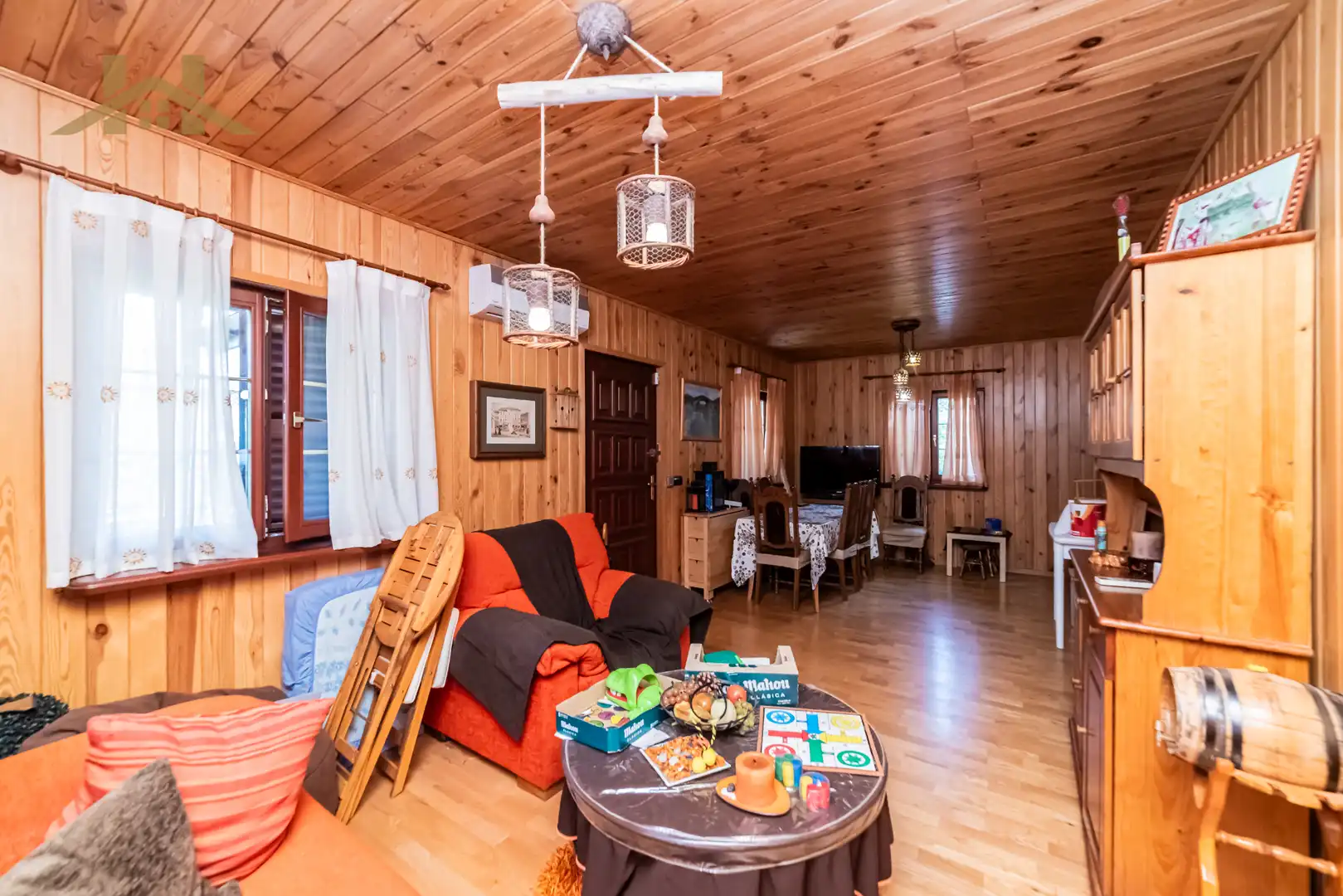 Sala de estar de Casa o chalet en venta en Santa Cruz del Retamar con Aire acondicionado, Jardín privado y Piscina