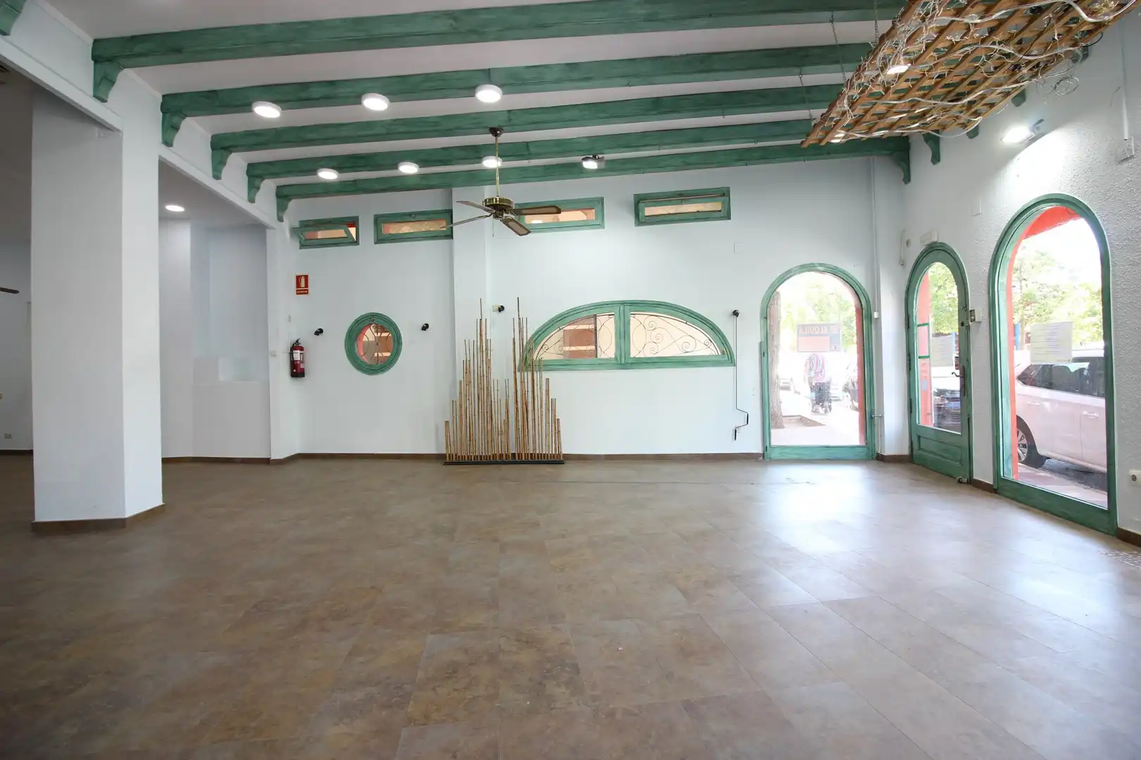 Business premises to rent in Almadrava - Canyelles - Puig-Rom, imagen 2
