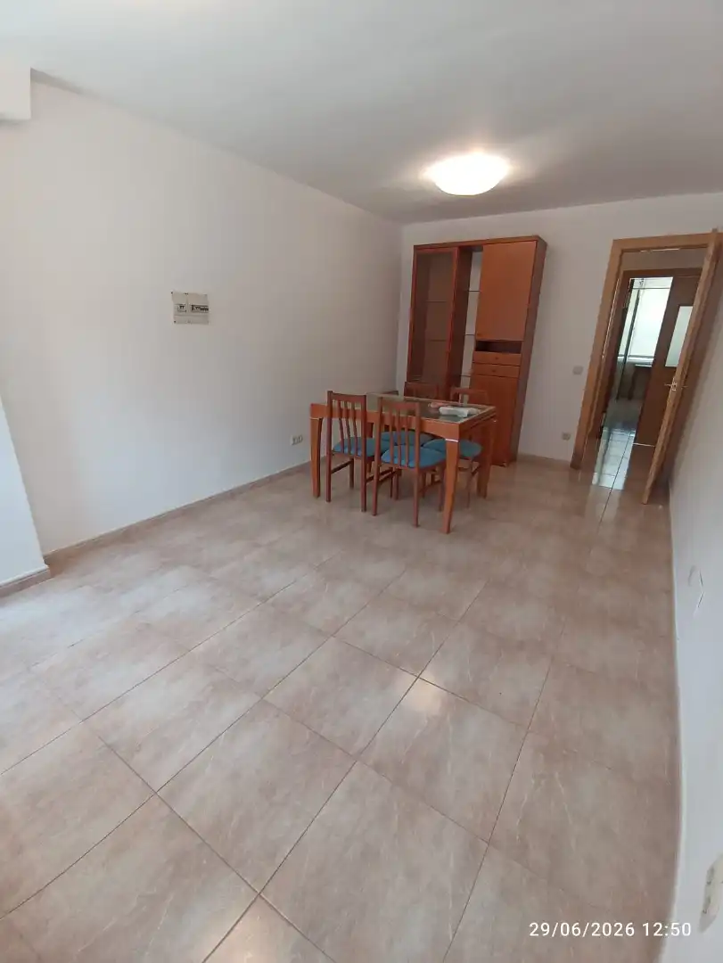 Esszimmer von Wohnung zur Miete in Cercs mit Klimaanlage und Möbliert