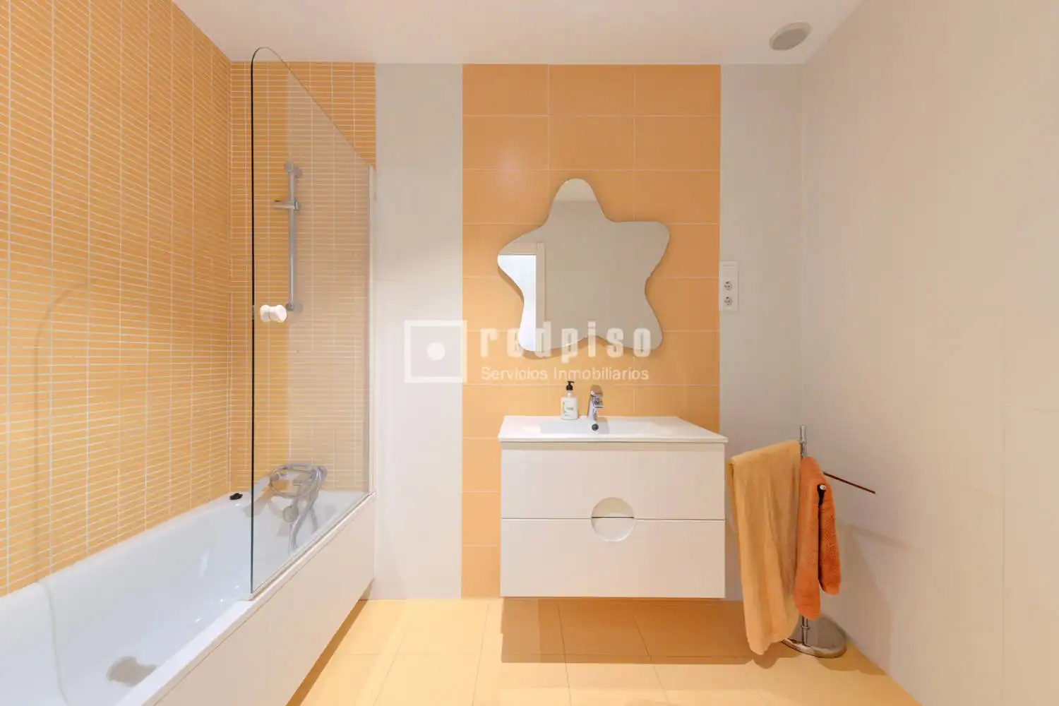 Baño de Piso en venta en Boadilla del Monte con Aire acondicionado, Calefacción y Terraza