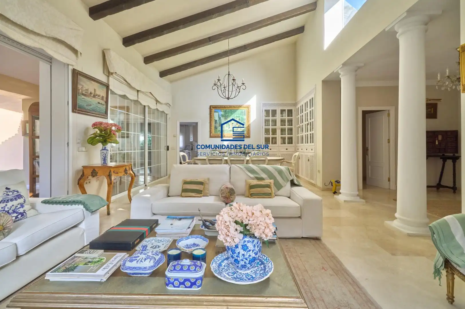 Sala d'estar de Casa o xalet en venda en El Puerto de Santa María amb Aire condicionat, Jardí privat i Terrassa
