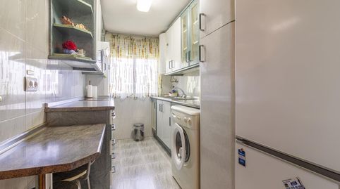 Foto 5 de Piso en venta en De Juan José Martínez Seco, Los Rosales, Madrid Capital