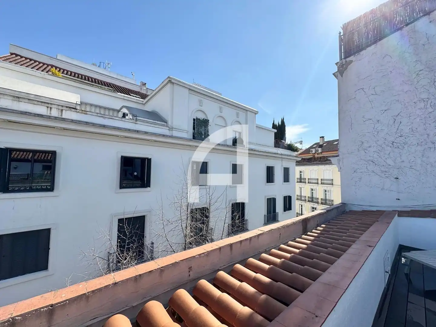 Vista exterior de Àtic de lloguer en Madrid amb Aire condicionat, Calefacció i Terrassa