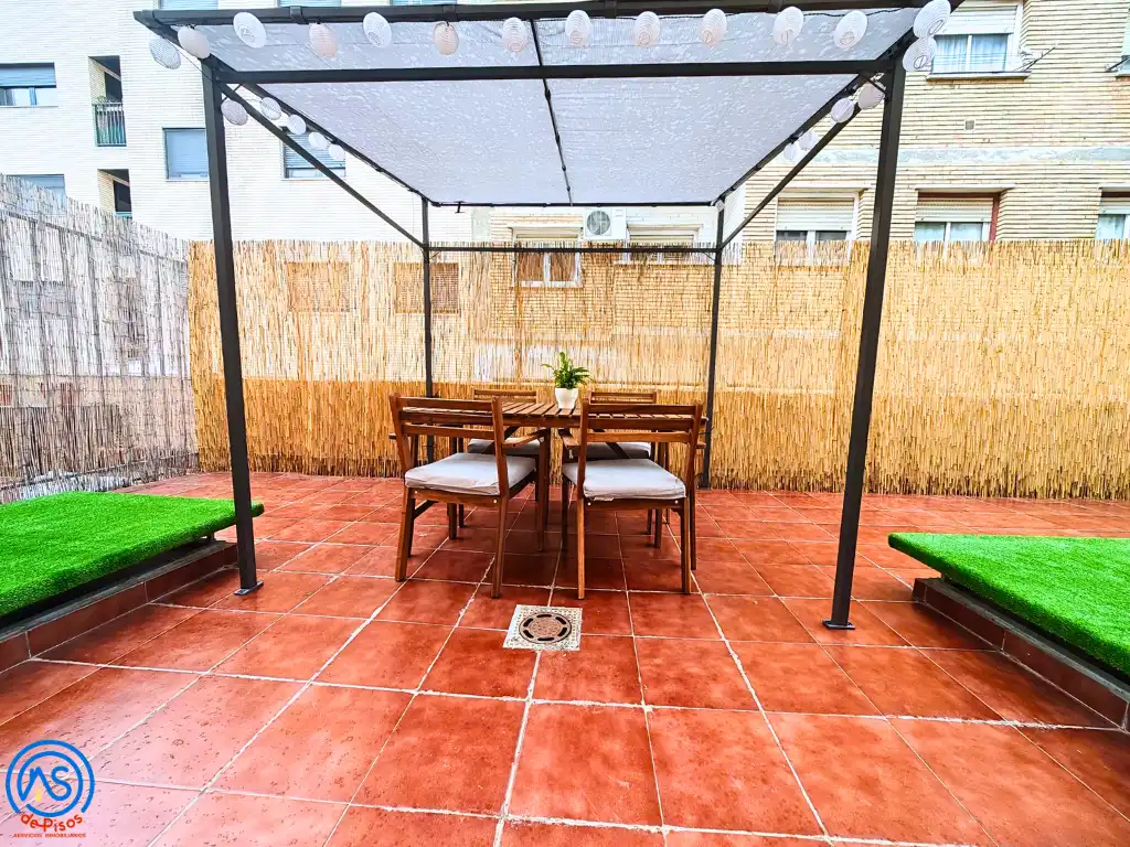 Mini appartamento con terrazza in affitto a Calle del Dos de Mayo 48, imagen 21