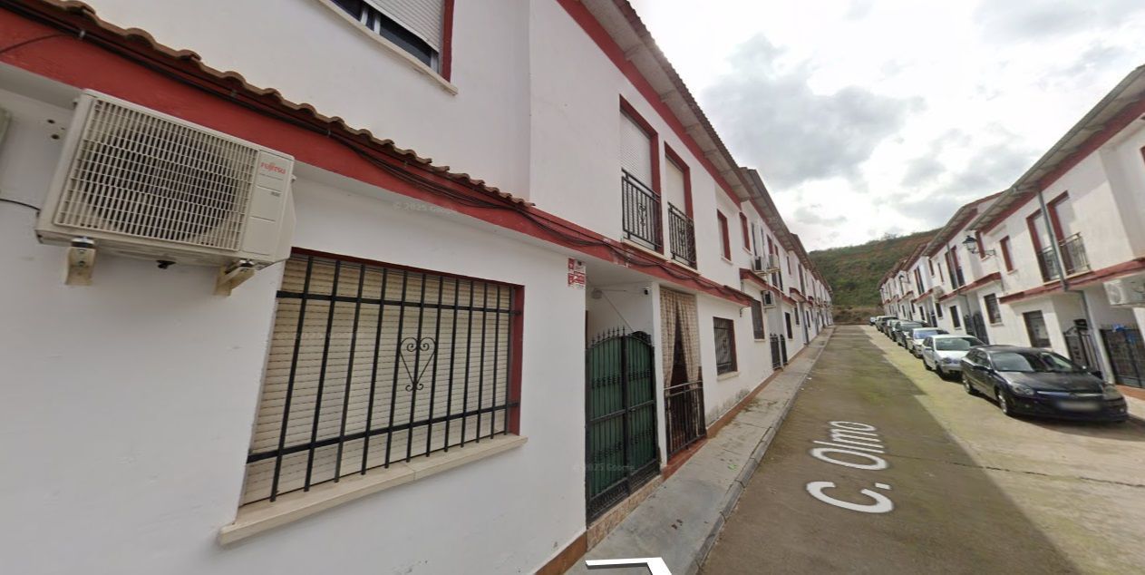 Vista exterior de Casa adosada en venda en Alcaudete de la Jara