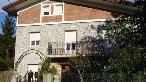 CASA DE PIEDRA INDEPENDIENTE CON TERRENO