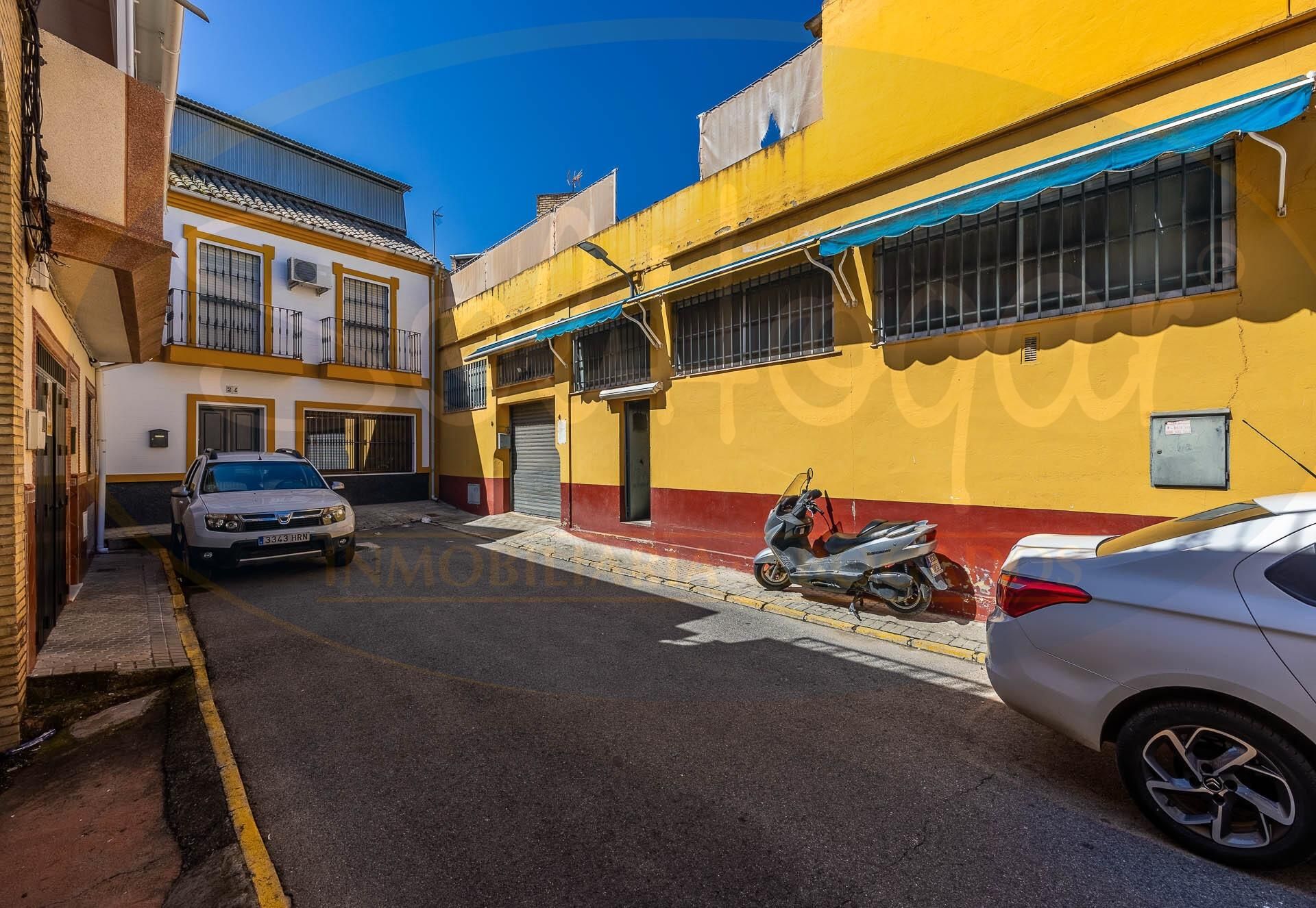 Außenansicht von Geschaftsraum zum verkauf in Camas