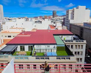 Vista exterior de Pis en venda en Las Palmas de Gran Canaria amb Terrassa