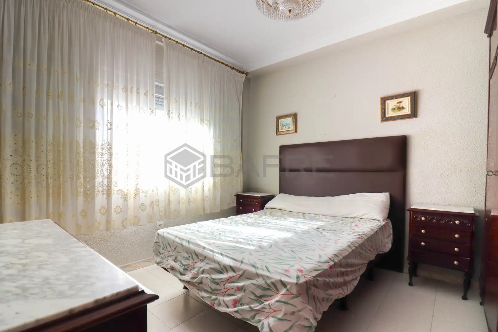 Habitación de Piso en venta en Madrid con Terraza