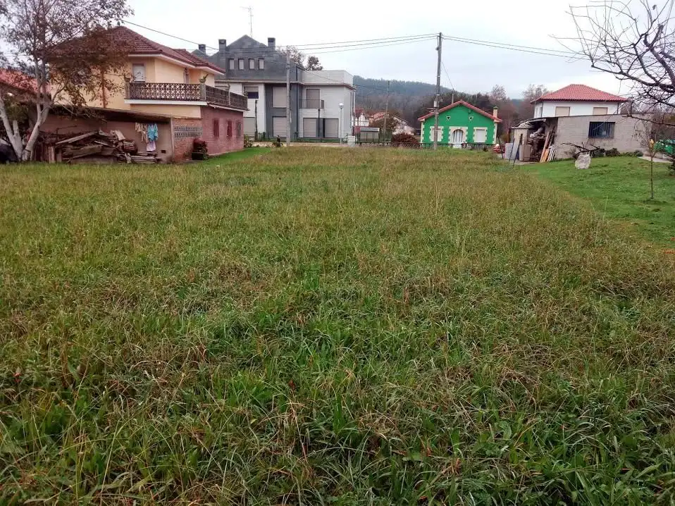 Terreny residencial en venda a Carandía