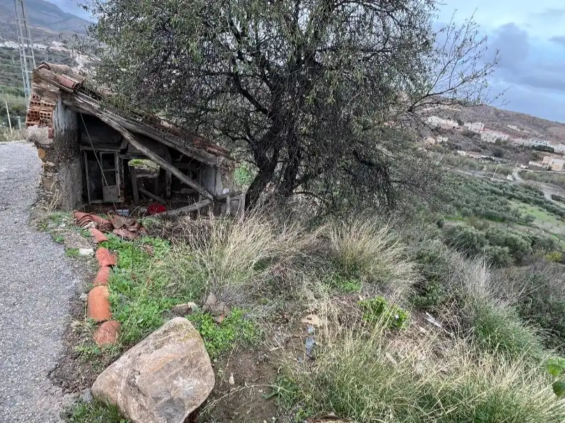Casa rustica con giardino in vendita a Diseminado la Ermita 128, imagen 9