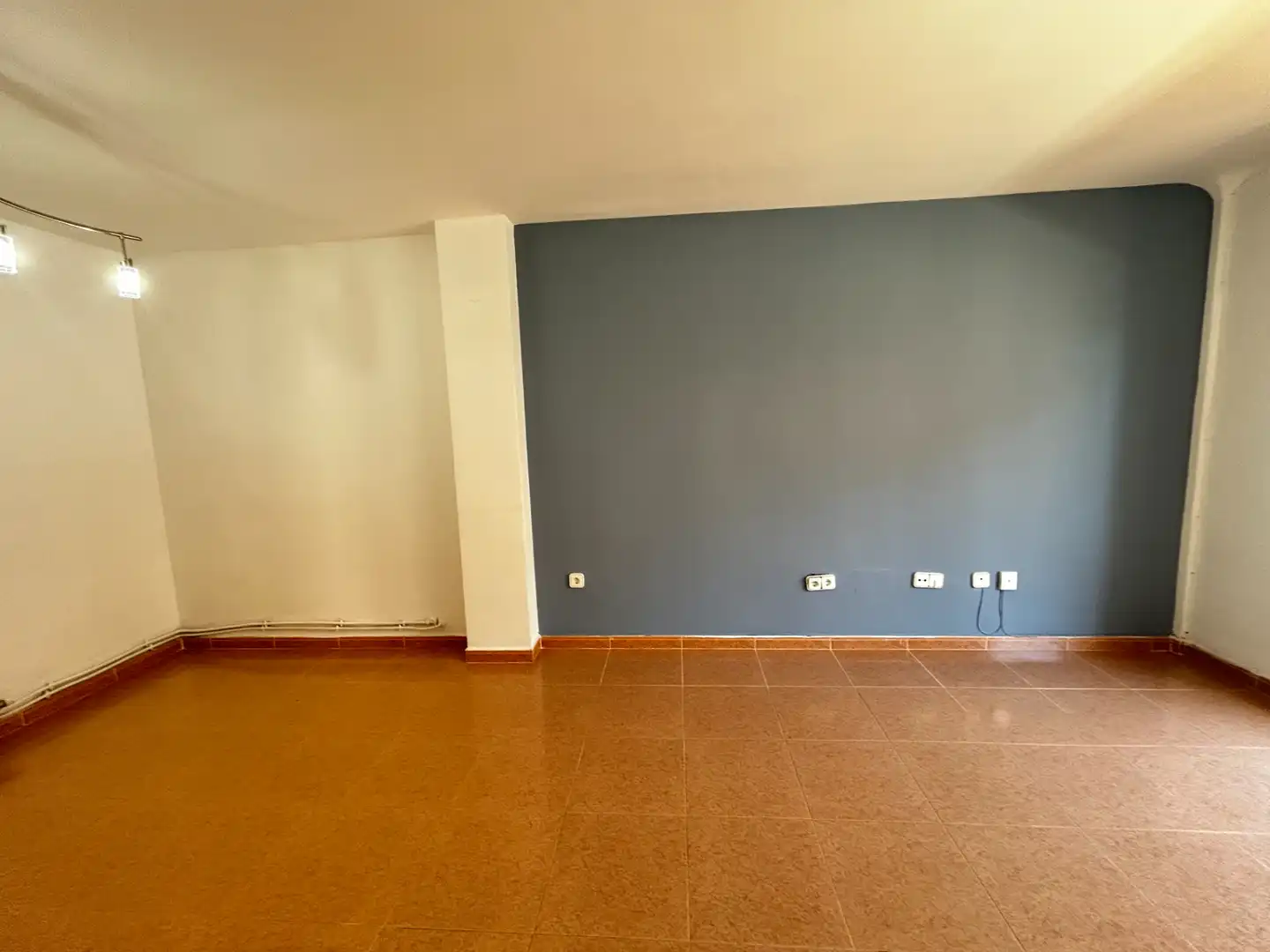 Flat for sale in Valls  with Air Conditioner, Heating and Oven