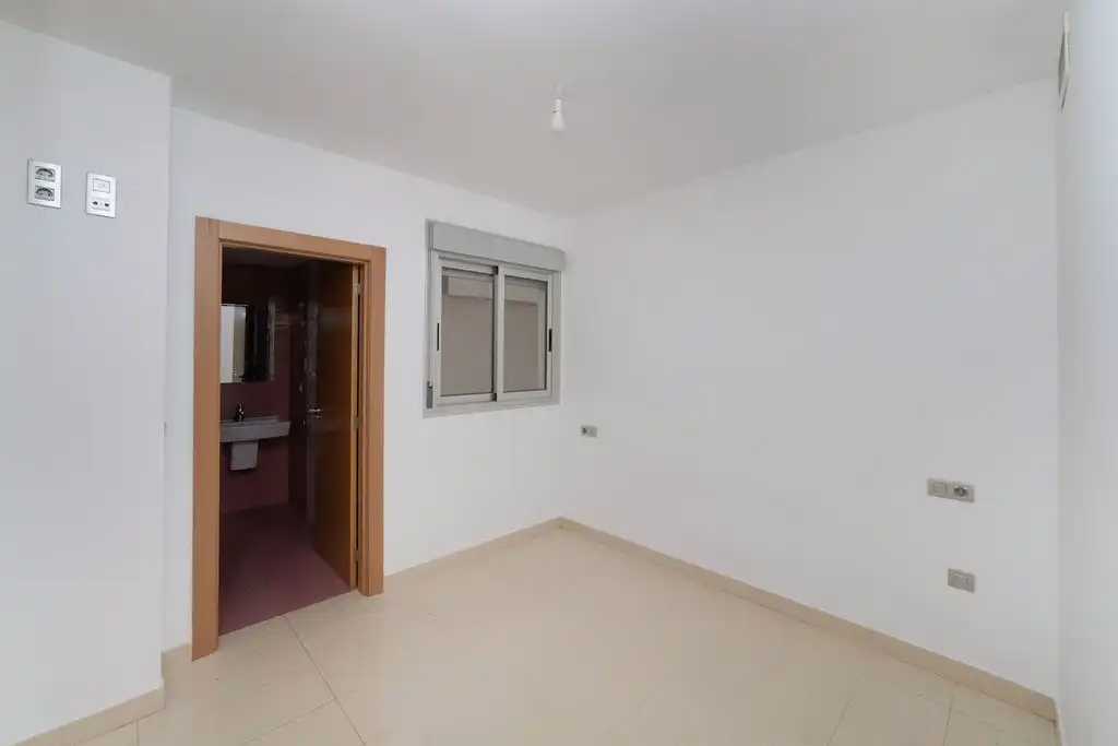 Wohnung mit Aufzug zum Verkauf in C/ Doctora Damiana Zaragoza, imagen 7