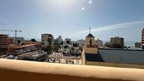 Vista exterior de Àtic en venda en Benalmádena amb Aire condicionat, Terrassa i Traster