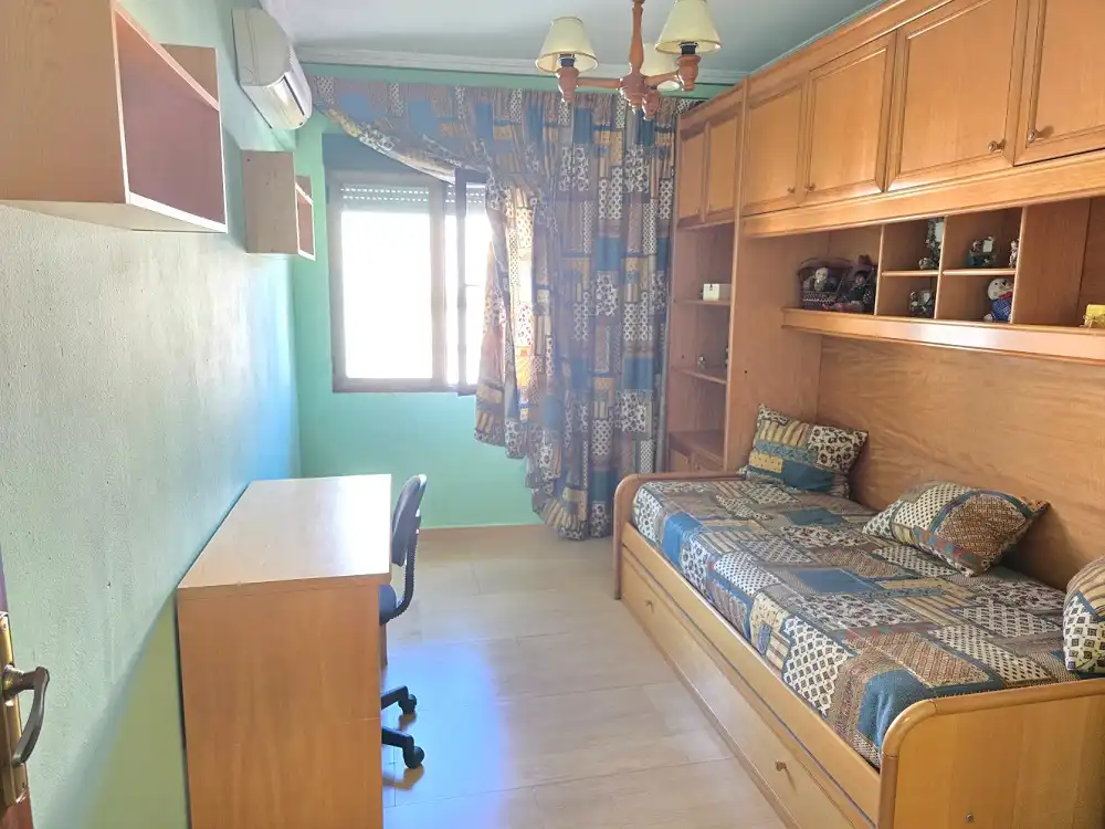 Schlafzimmer von Wohnung zum Verkauf in Brozas mit Klimaanlage, Terrasse und Möbliert