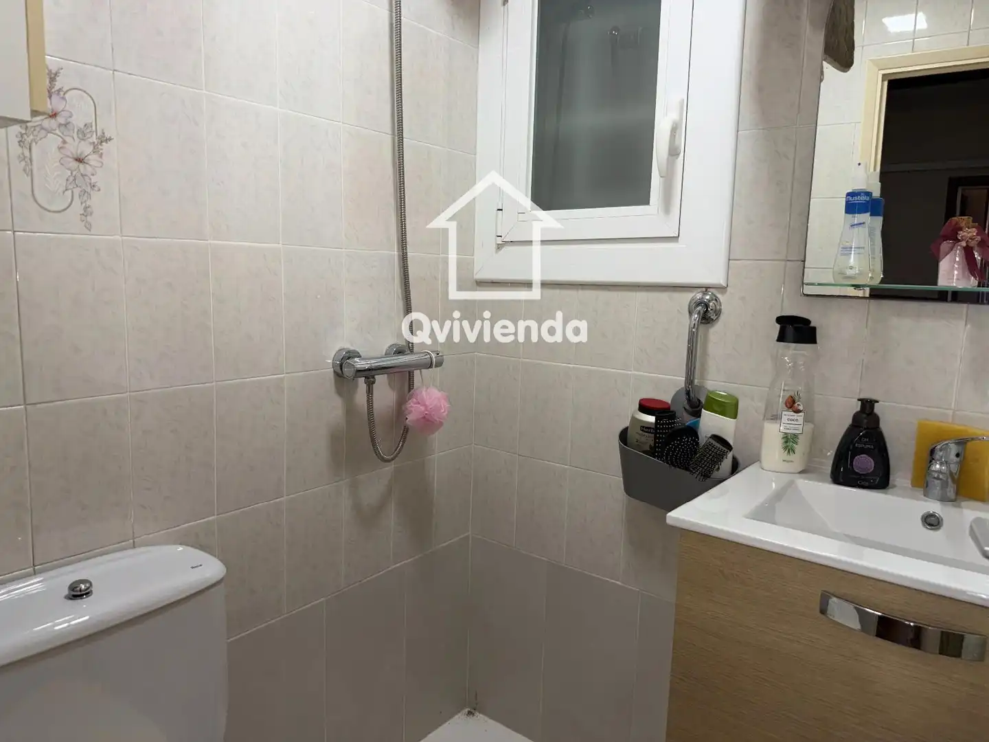 Baño de Casa o chalet en venta en Lliçà d'Amunt con Aire acondicionado, Calefacción y Piscina