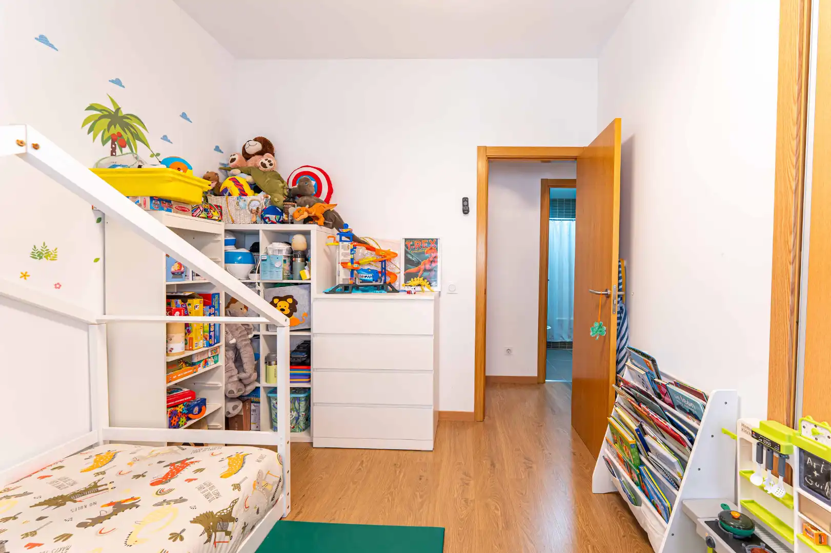 Bedroom of Flat for sale in Móstoles  with Air Conditioner, Heating and Private garden