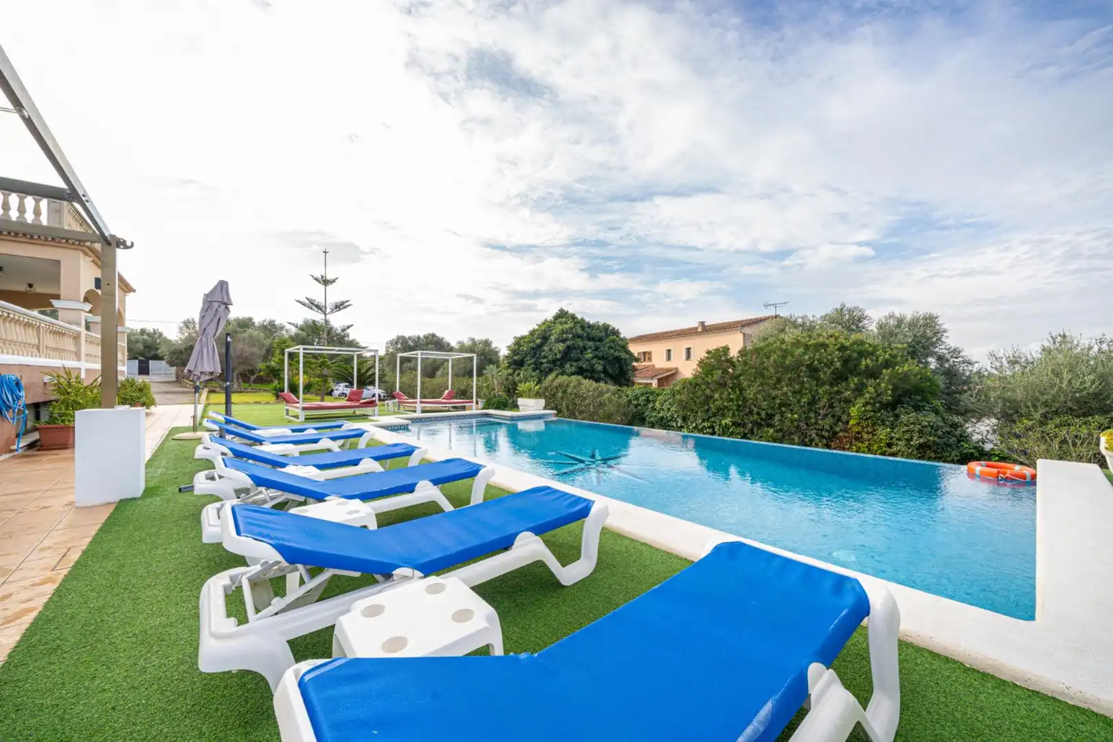 Piscina de Casa o chalet en venta en  Palma de Mallorca con Aire acondicionado, Calefacción y Jardín privado