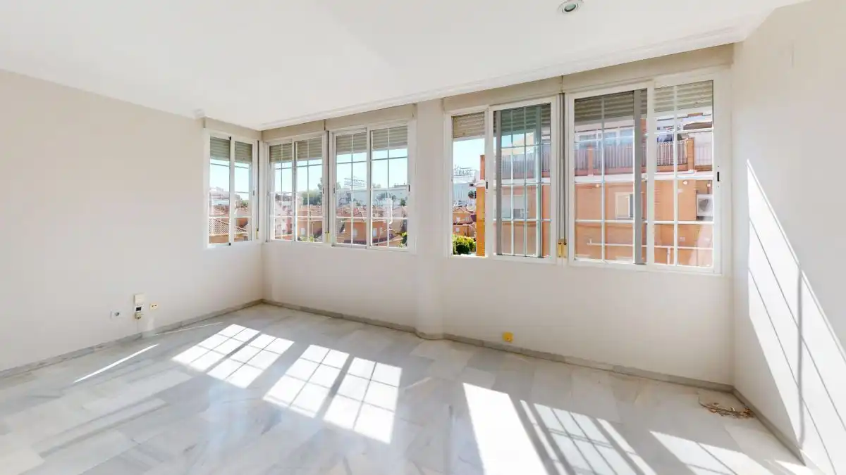 Bedroom of Flat for rent in Sevilla  with Air Conditioner, Heating and Terrace