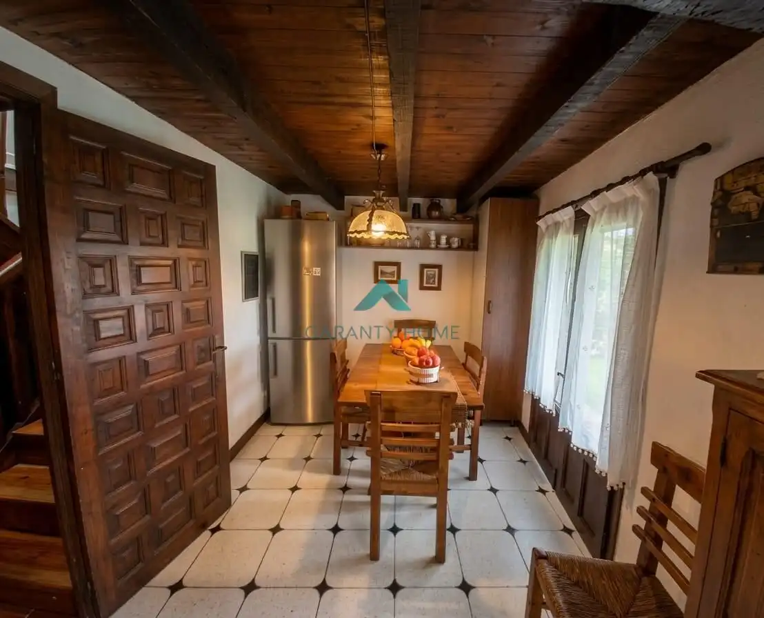 Cocina de Casa adosada en venta en Voto con Calefacción, Jardín privado y Terraza
