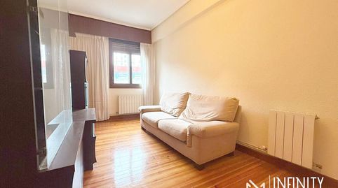 Foto 5 de Piso en venta en Salbe Plaza, Castaños - Begoñaibarra, Bilbao